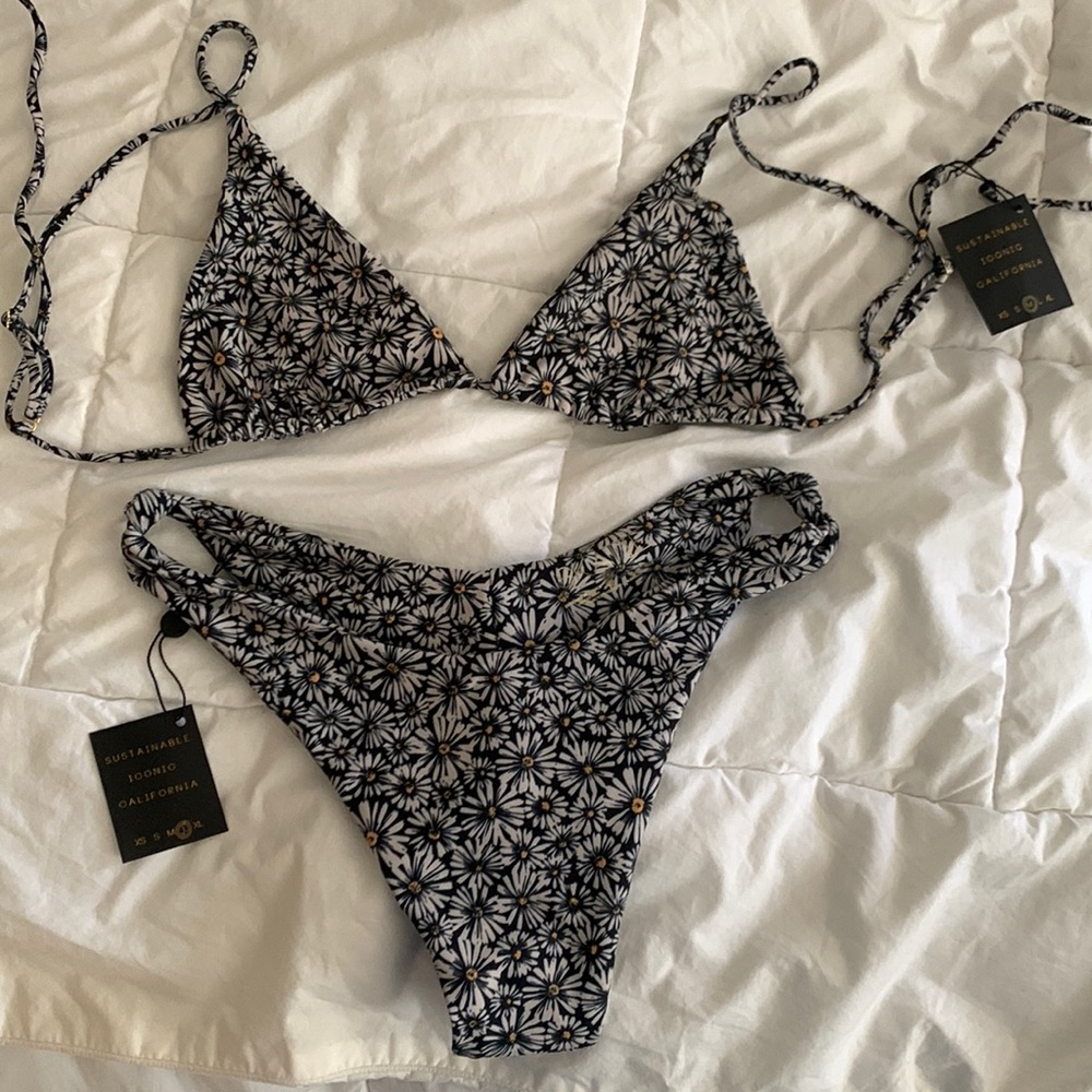 Skatie bikini set in Savannah